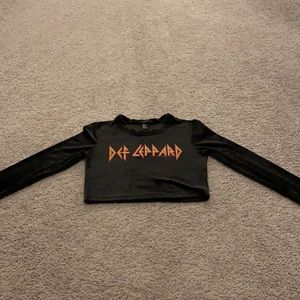 Def Leppard Velour Long Sleeve Crop Top